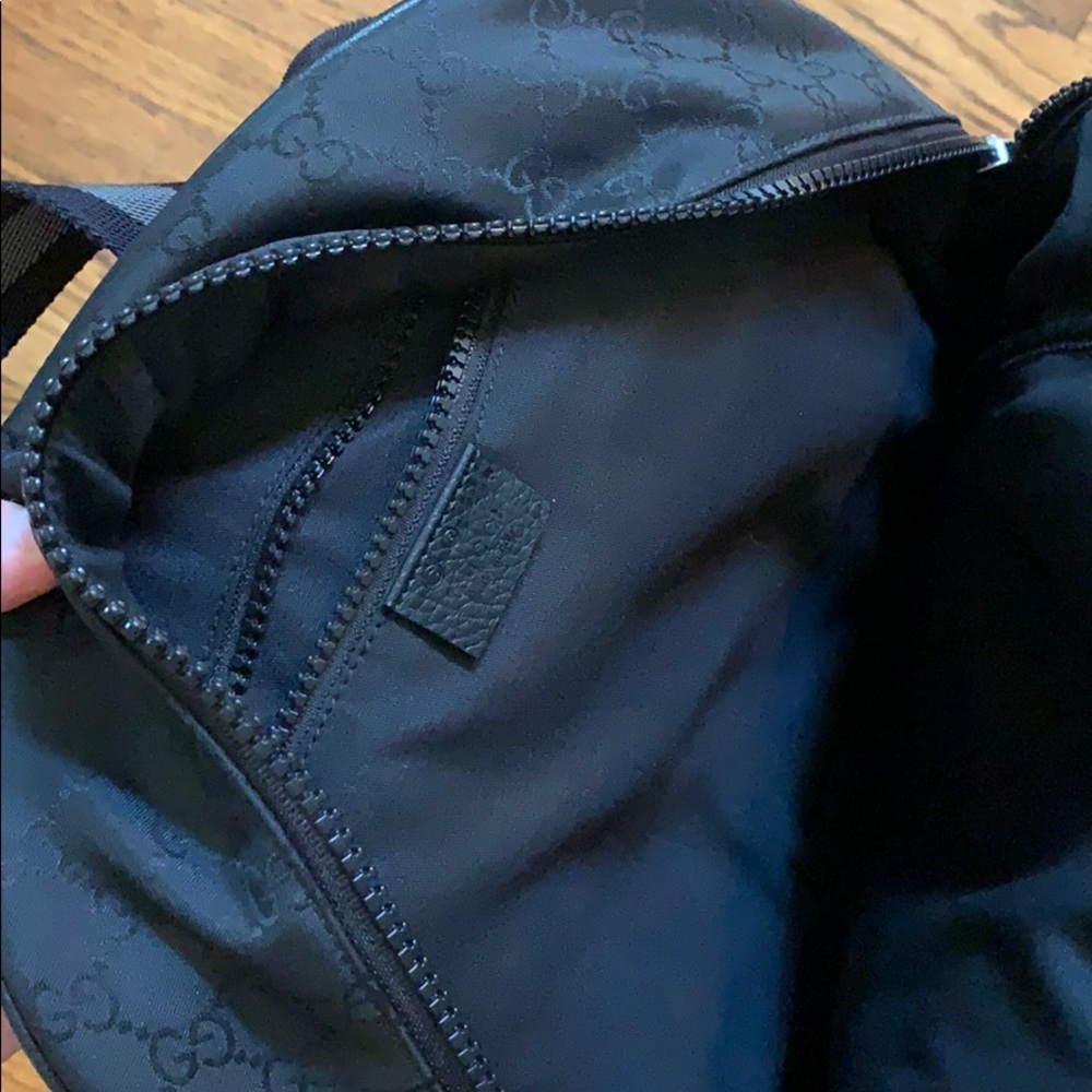 Black monogram Gucci backpack - Picture 3 of 4